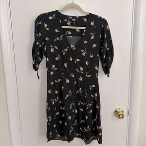 PAIGE Floral Mini Short Sleeved Dress - Size Small